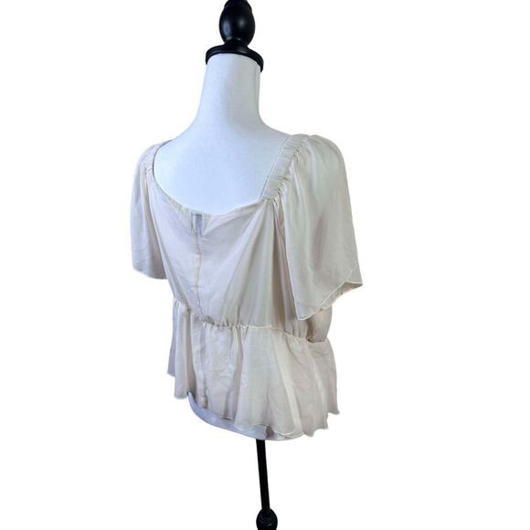 Womans Plus Short Sleeve Peasant Top Cream Color Flowey Light Weight Size 1XL - Picture 9 of 10
